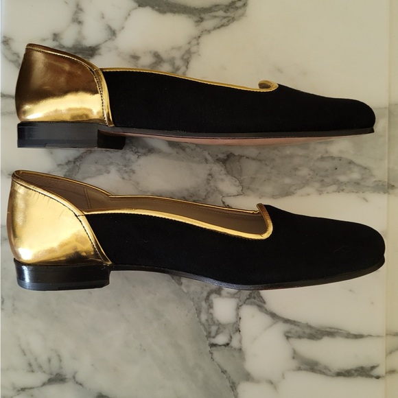 Stubbs & Wootton black velvet loafers w/ gold metallic trim - Picture 3 of 8